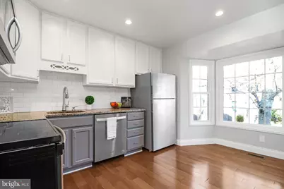 9533 Ashbridge Court, Burke, VA 22015 - Photo 3