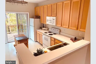 5448 Chieftain Circle, Alexandria, VA 22312 - Photo 7