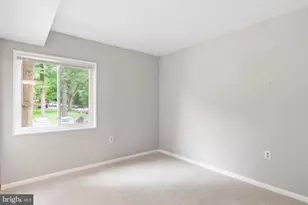 1422 Northgate Square, Reston, VA 20190 - Photo 19
