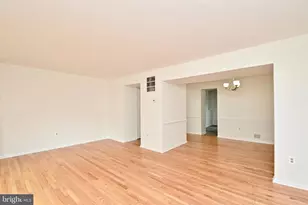 5225 Leeward Ln, Alexandria, VA 22315 - Photo 7
