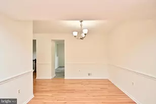 5225 Leeward Ln, Alexandria, VA 22315 - Photo 9