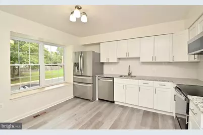 5225 Leeward Lane, Alexandria, VA 22315 - Photo 11