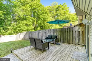 7920 Bubbling Brook Cir, Springfield, VA 22153 - Photo 37