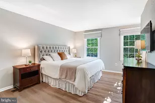 7920 Bubbling Brook Cir, Springfield, VA 22153 - Photo 17
