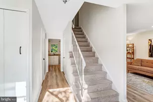 7920 Bubbling Brook Cir, Springfield, VA 22153 - Photo 5