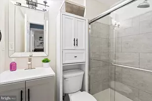 3332 Spring Ln, Falls Church, VA 22041 - Photo 17