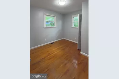 556 Orchard Street NW, Vienna, VA 22180 - Photo 9