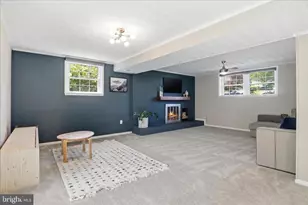 8627 Braddock Ave, Alexandria, VA 22309 - Photo 17
