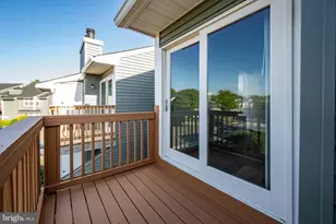 8610 Beekman Pl, Alexandria, VA 22309 - Photo 23