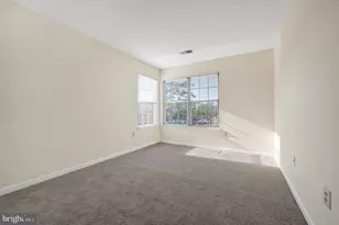 8610 Beekman Pl, Alexandria, VA 22309 - Photo 7