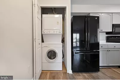 8610 Beekman Pl #D, Alexandria, VA 22309 - Photo 9