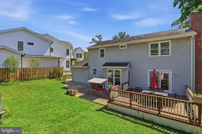 211 Whispering Wind Court SE, Vienna, VA 22180 - Photo 31