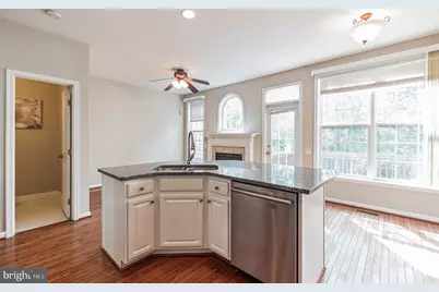 12876 Fair Valley Court, Fairfax, VA 22033 - Photo 9
