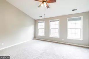 12876 Fair Valley Ct, Fairfax, VA 22033 - Photo 11