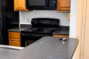 10300 Appalachian Cir, Oakton, VA 22124 - Photo 23