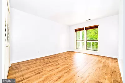 10300 Appalachian Circle #109, Oakton, VA 22124 - Photo 9