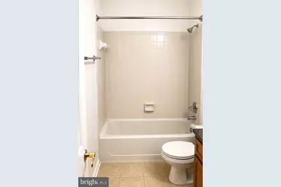 10300 Appalachian Circle #109, Oakton, VA 22124 - Photo 15