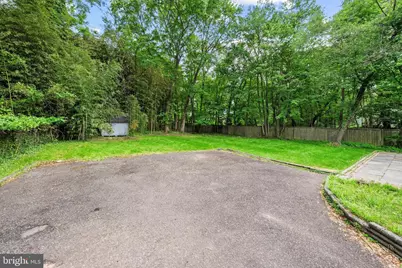 318 Lawyers Road NW, Vienna, VA 22180 - Photo 27