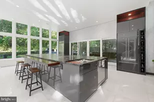 6304 Old Dominion Dr, McLean, VA 22101 - Photo 11