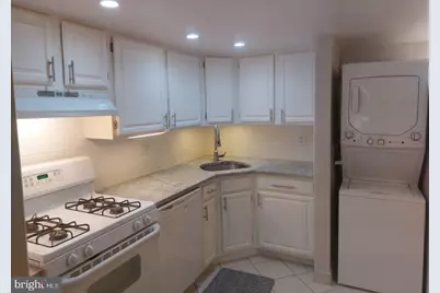 1523 Northgate Square #1523-1B, Reston, VA 20190 - Photo 11