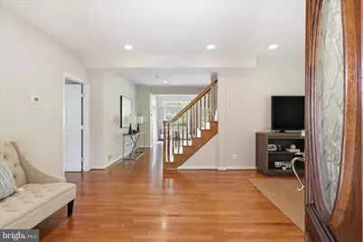 6256 Woodfair Drive, Fairfax Station, VA 22039 - Photo 3