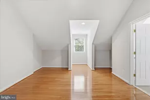 6256 Woodfair Dr, Fairfax Station, VA 22039 - Photo 25