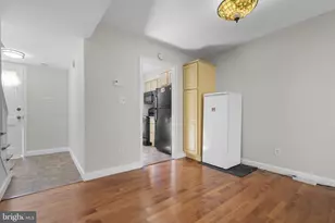 8221 Tory Rd, Springfield, VA 22152 - Photo 9