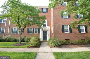 6628 E Wakefield Dr, Alexandria, VA 22307 - Photo 1