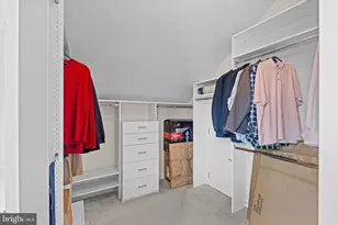 8717 Flowering Dogwood Ln, Lorton, VA 22079 - Photo 27