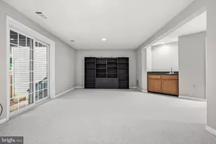 11938 Sentinel Point Ct, Reston, VA 20191 - Photo 27