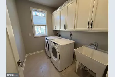 7567 Sawyer Farm Way, McLean, VA 22102 - Photo 23