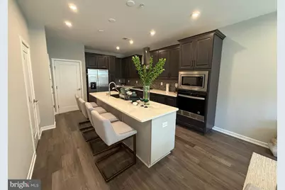 7567 Sawyer Farm Way, McLean, VA 22102 - Photo 3