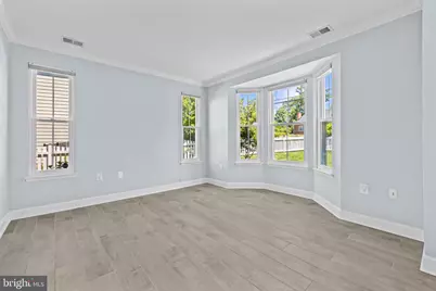 633 Spring Street, Herndon, VA 20170 - Photo 9