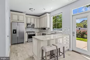 633 Spring St, Herndon, VA 20170 - Photo 17