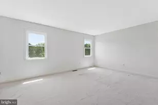 4613 Fillingame Dr, Chantilly, VA 20151 - Photo 13