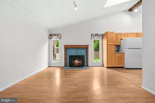 10410 Nellie White Ln, Fairfax, VA 22032 - Photo 5