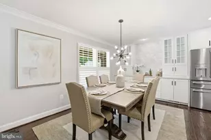 2638 Oakton Glen Dr, Vienna, VA 22181 - Photo 5