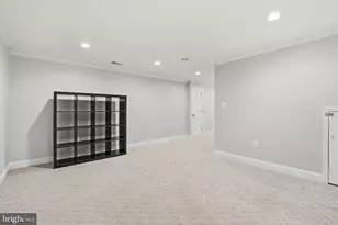 2638 Oakton Glen Dr, Vienna, VA 22181 - Photo 49