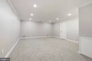 2638 Oakton Glen Dr, Vienna, VA 22181 - Photo 45
