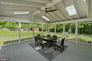 2638 Oakton Glen Dr, Vienna, VA 22181 - Photo 57