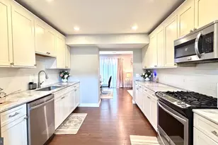 4929 Tibbitt Ln, Burke, VA 22015 - Photo 3