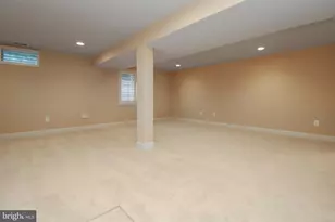 102 Pearl St, Herndon, VA 20170 - Photo 53