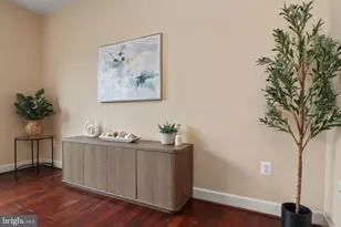 102 Pearl St, Herndon, VA 20170 - Photo 11