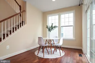 102 Pearl St, Herndon, VA 20170 - Photo 27