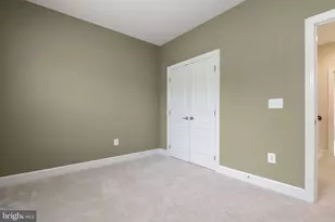 102 Pearl St, Herndon, VA 20170 - Photo 47