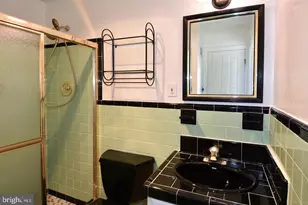 606 Kingsley Rd SW, Vienna, VA 22180 - Photo 35