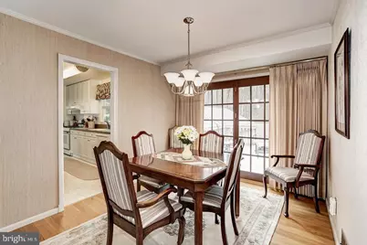 606 Kingsley Road SW, Vienna, VA 22180 - Photo 13