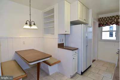 606 Kingsley Road SW, Vienna, VA 22180 - Photo 11