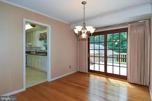 606 Kingsley Rd SW, Vienna, VA 22180 - Photo 15