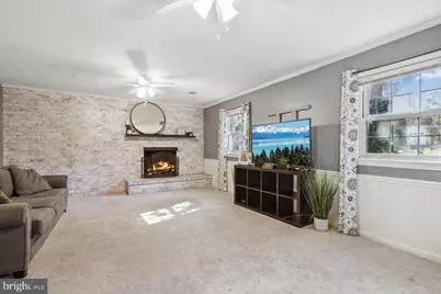 8806 Dianne Place, Springfield, VA 22152 - Photo 13